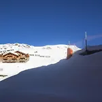 Rénové Chaleureux Et Moderne, 120m², 10-12 Pers, Accès Direct Aux Pistes, Stationnement Inclus - Fr-1-545-20