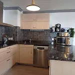 Rénové Chaleureux Et Moderne, 120m², 10-12 Pers, Accès Direct Aux Pistes, Stationnement Inclus - Fr-1-545-20